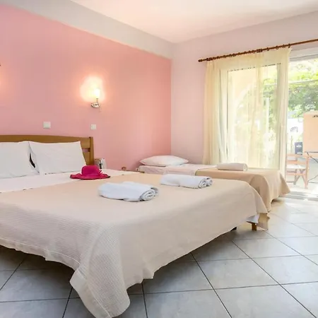 מלון דירות Amversa's House