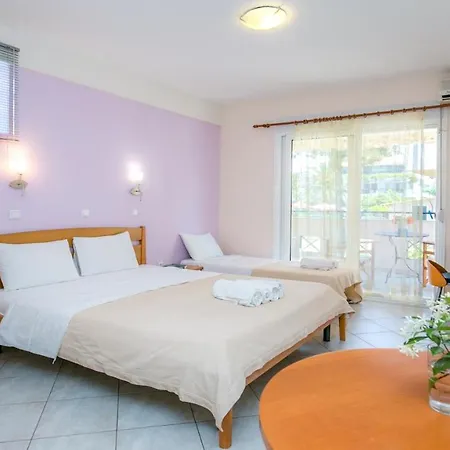 Amversa's House 3* بوتوس