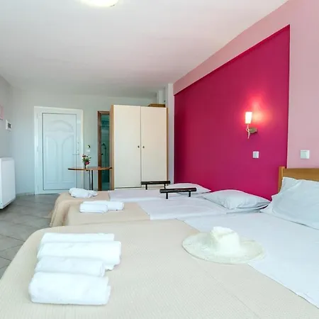 Amversa's House بوتوس