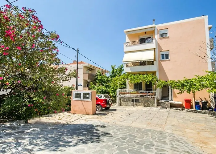 Amversa's House 3* Potos