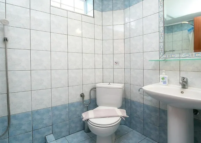 Amversa's House Apartahotel