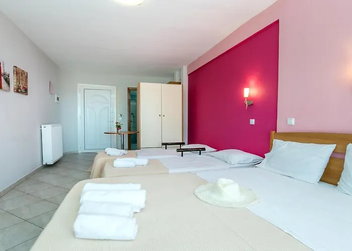 Amversa's House Potos