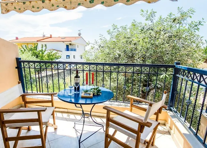 Amversa's House 3* Potos